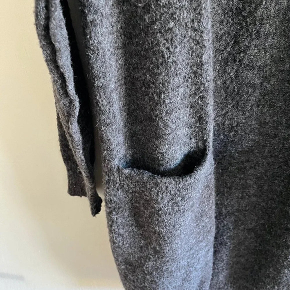 ANTHROPOLOGIE ~ Grey Oversized Cardigan with pockets - Picture 3 of 7